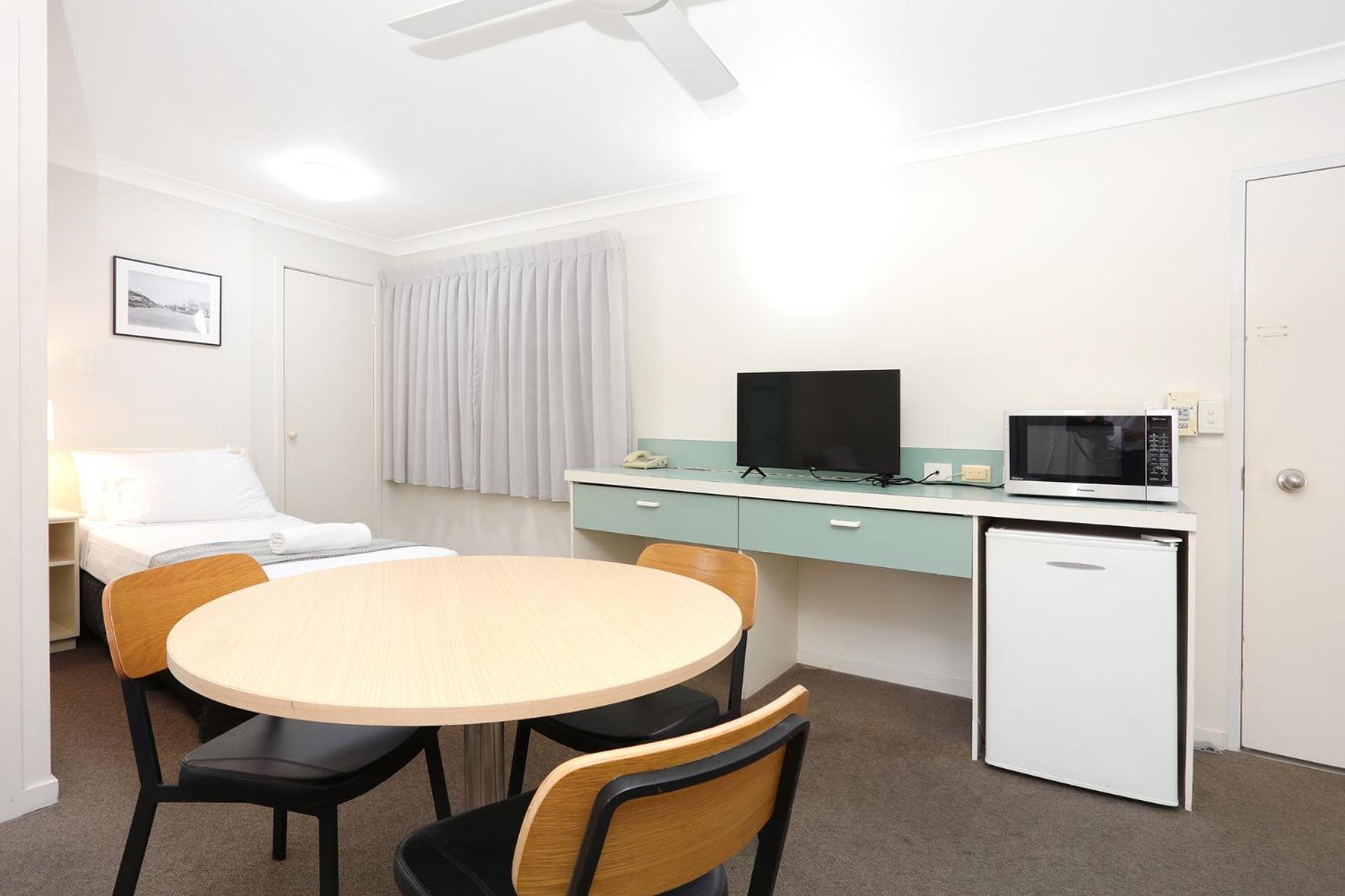 Southport Motel & Apartments Голд-Кост Номер фото