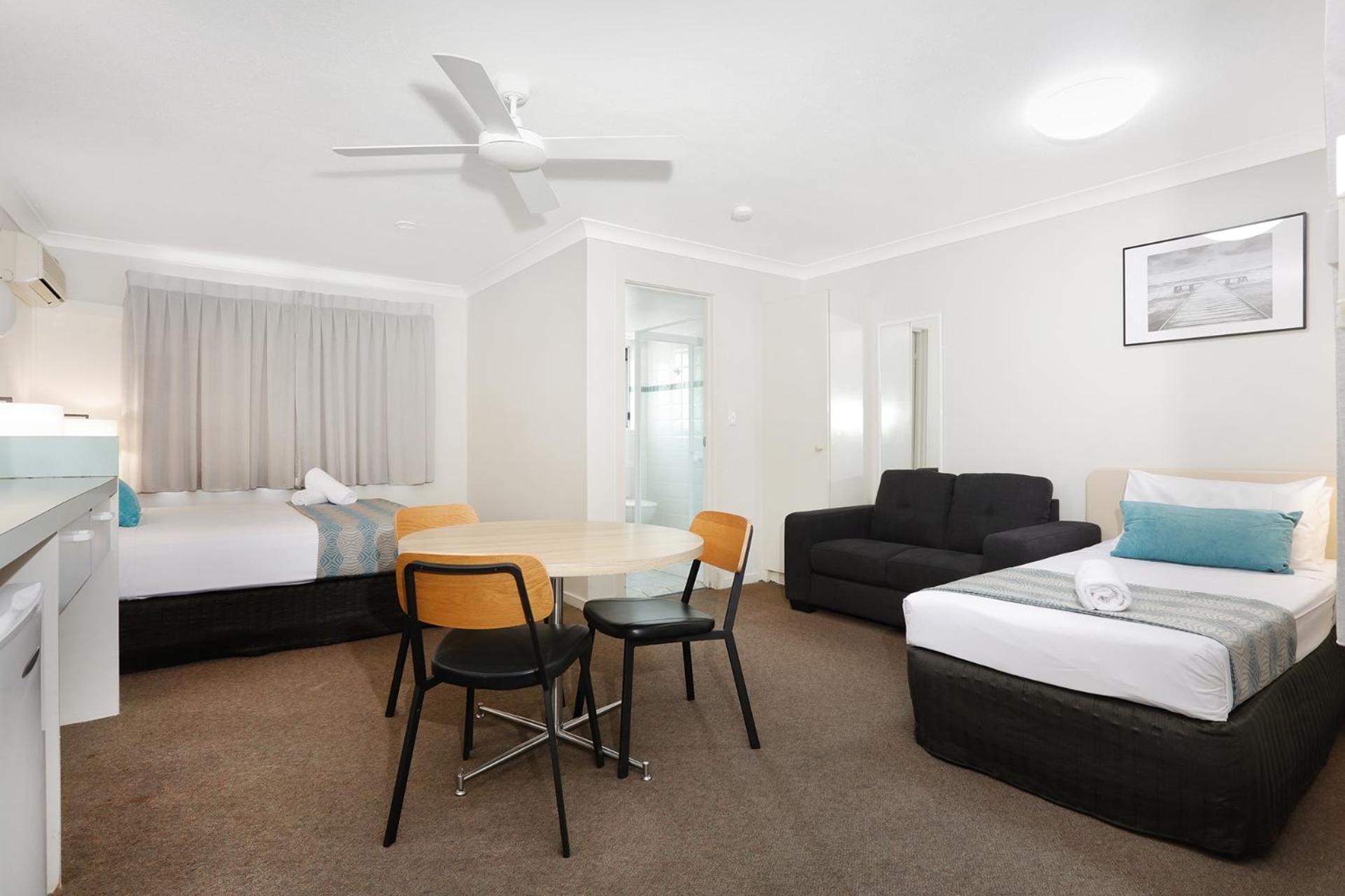 Southport Motel & Apartments Голд-Кост Номер фото